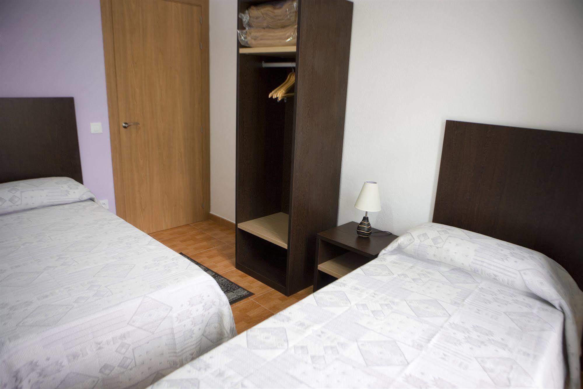 سانتا كولوما دي فارنرس Aparthotel Can Gallart المظهر الخارجي الصورة